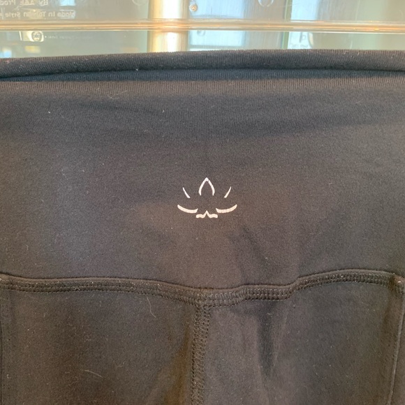Beyond yoga Stacked leggings - Picture 6 of 6